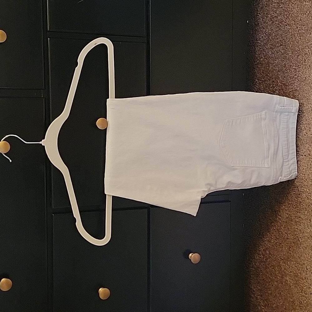 White Low Rise Skinny Pants 👖